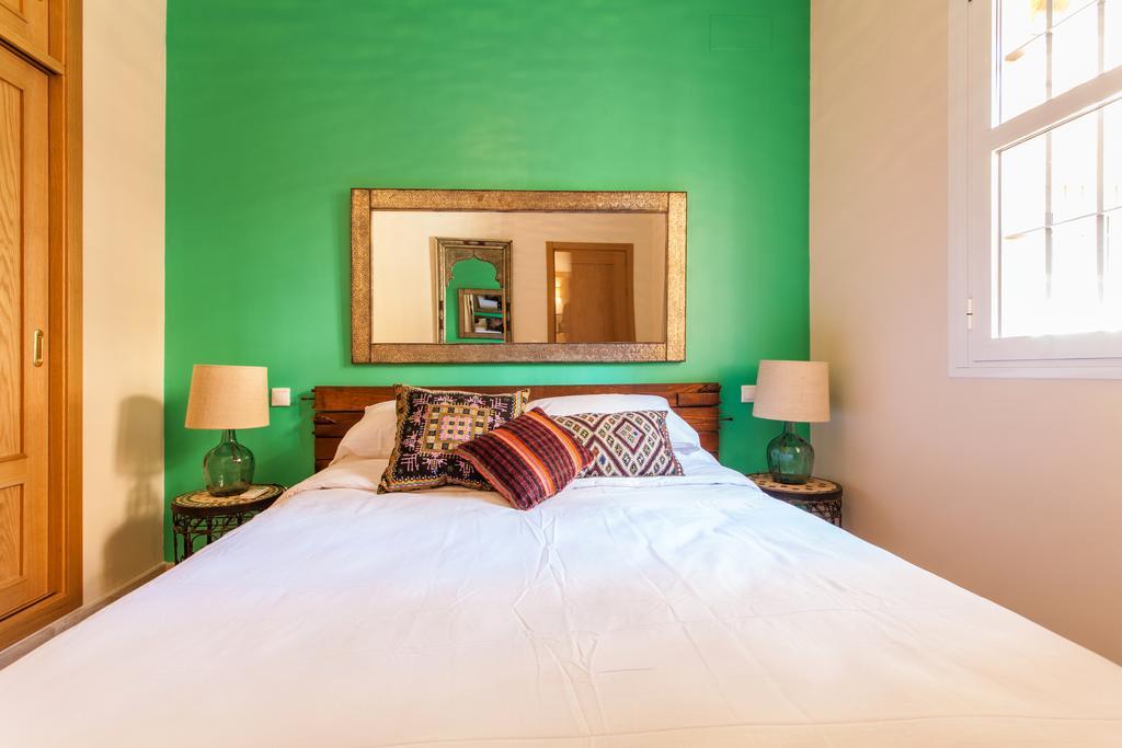 Bedouin Chic Rooftop - Space Maison Apartments Seville Exterior photo
